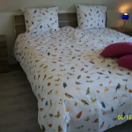 Vrijstaande Bungalow Van Particulier Op Bungalowpark De Zeven Heuvelen Groesbeek